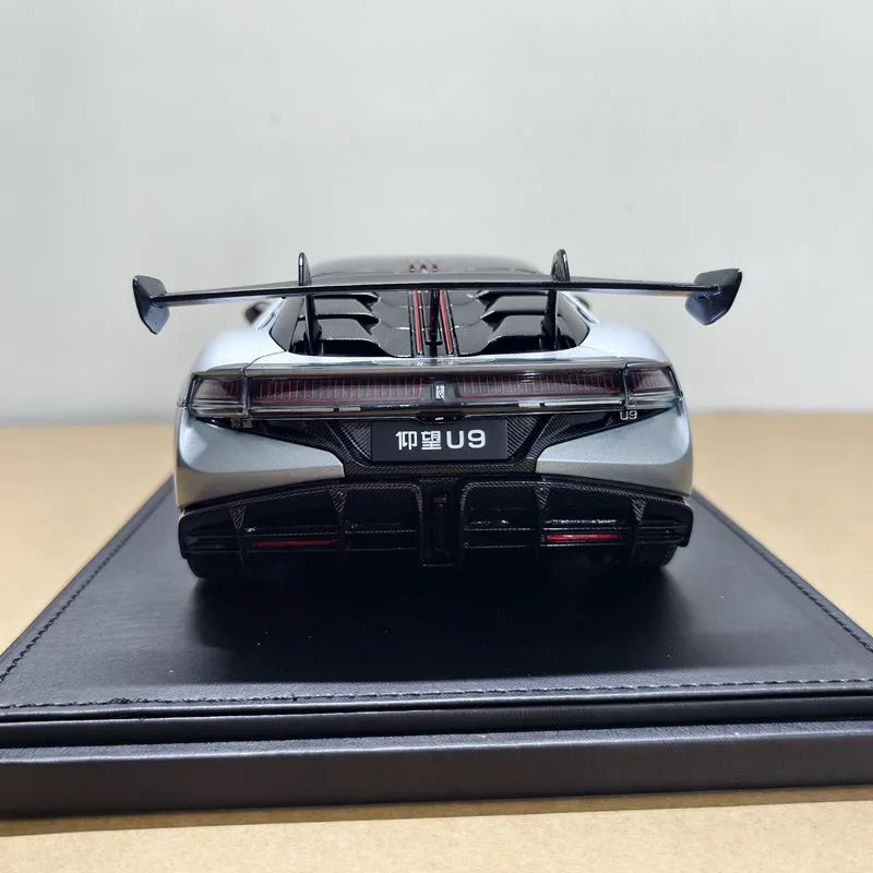 BYD YANGWANG U9 1:18 Official Alloy Car Model High-End Sport Coupe Collectible Vehicle Model For Enthusiasts