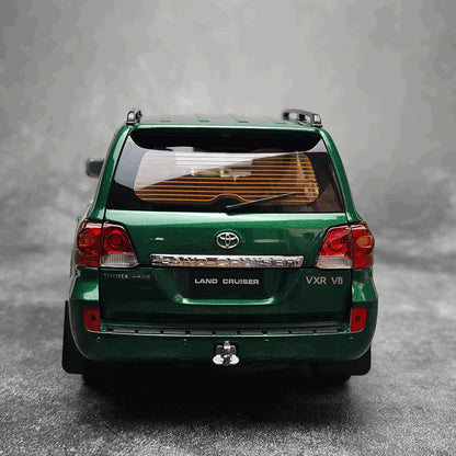 Car diecast model 1/18 LAND CRUISER 200 Green model static display holiday gift collection