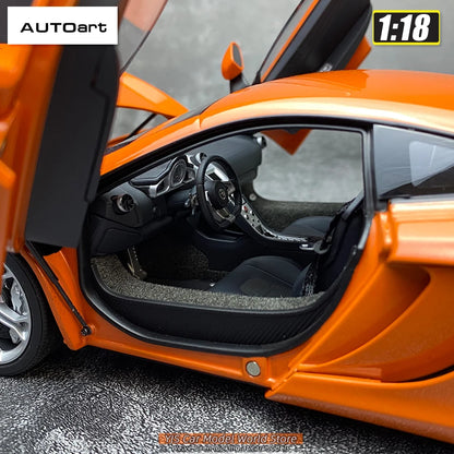 AUTOART Diecast car model 1/18McLaren MP4-12C Static display car models  Collect festival gifts