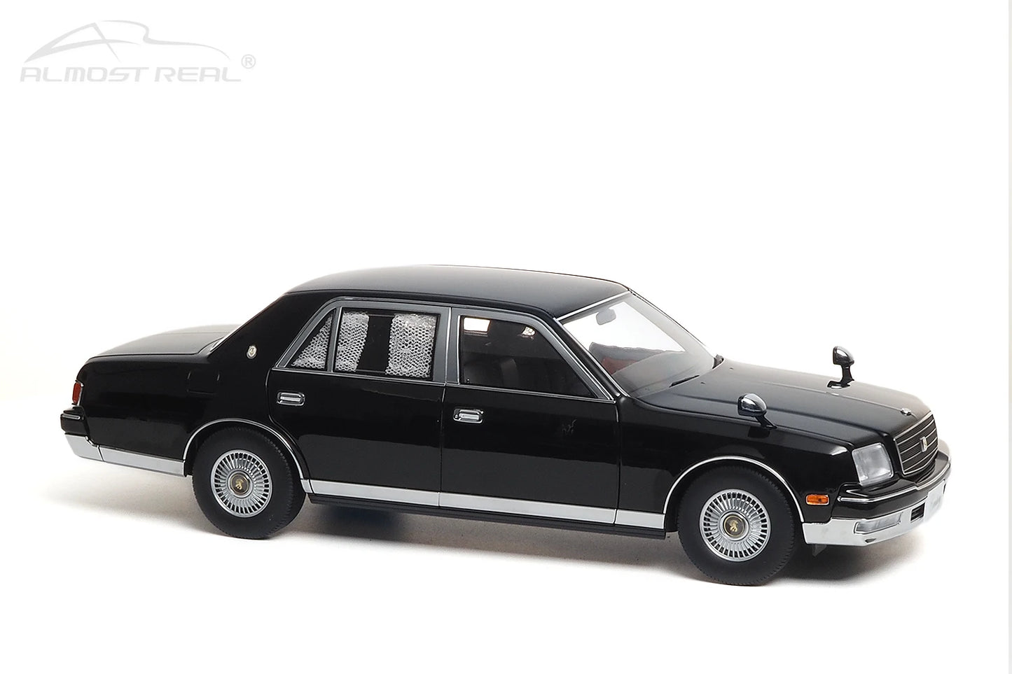 Almost Real Car model 1/18 Toyota Century alloy full open model 1997 black Static collection Collect Holiday gift