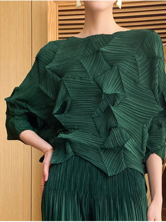 GVUW Elegant Diamond Pleated T-shirt Women Summer Fashion Three Quarter Sleeve O-neck Pullover Female Loose Clothing 17D585