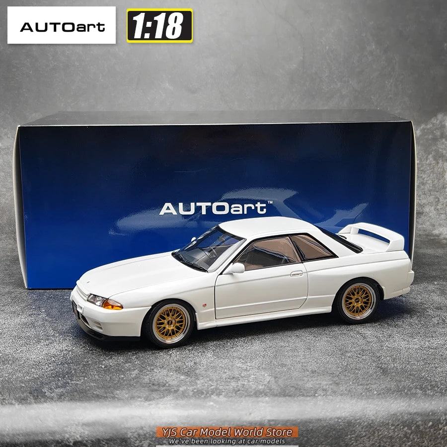 AUTOART 1/18 Nissan R32 V-SPEC II TUNED VERSION  Car model  Send to a friend  Personal collection Static ornamen