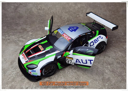 AUTOART Edition 1/18 Aston Martin VANTAGE V12 BATHURST 12HOUR #97 2015 Racing Car Model