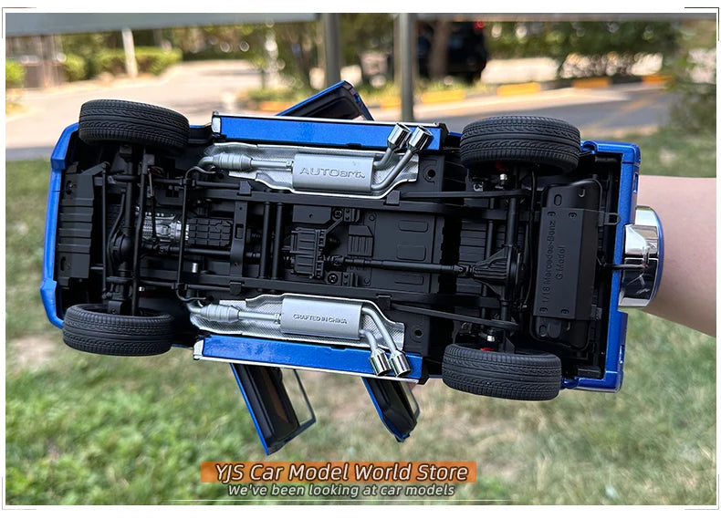 AUTOART 1:18 G63 2017 Car model SUV  Personal collection of holiday gifts