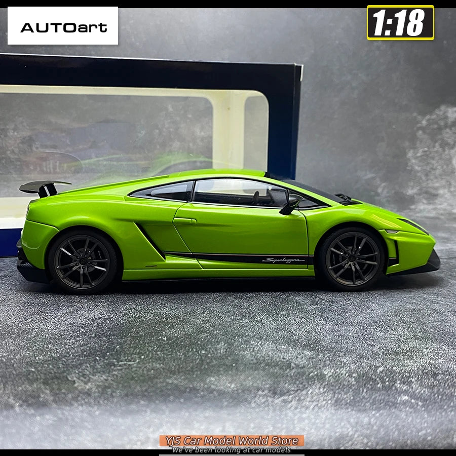 AUTOART 1/18 Lamborghini Gallardo LP570-4 Car model  Send to a friend  Personal collection Static ornamen