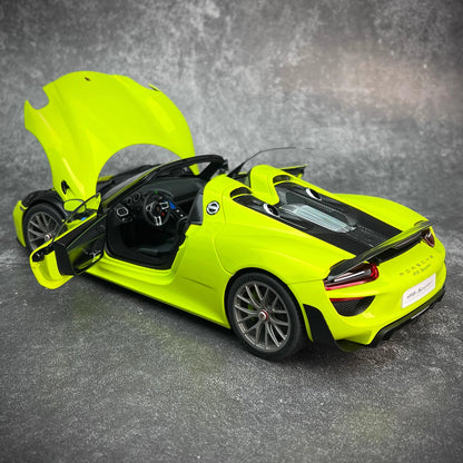 AUTOART car model simulation 1/18 Porsche 918 Car Model alloy room ornament display cars model boy collection christmas gift