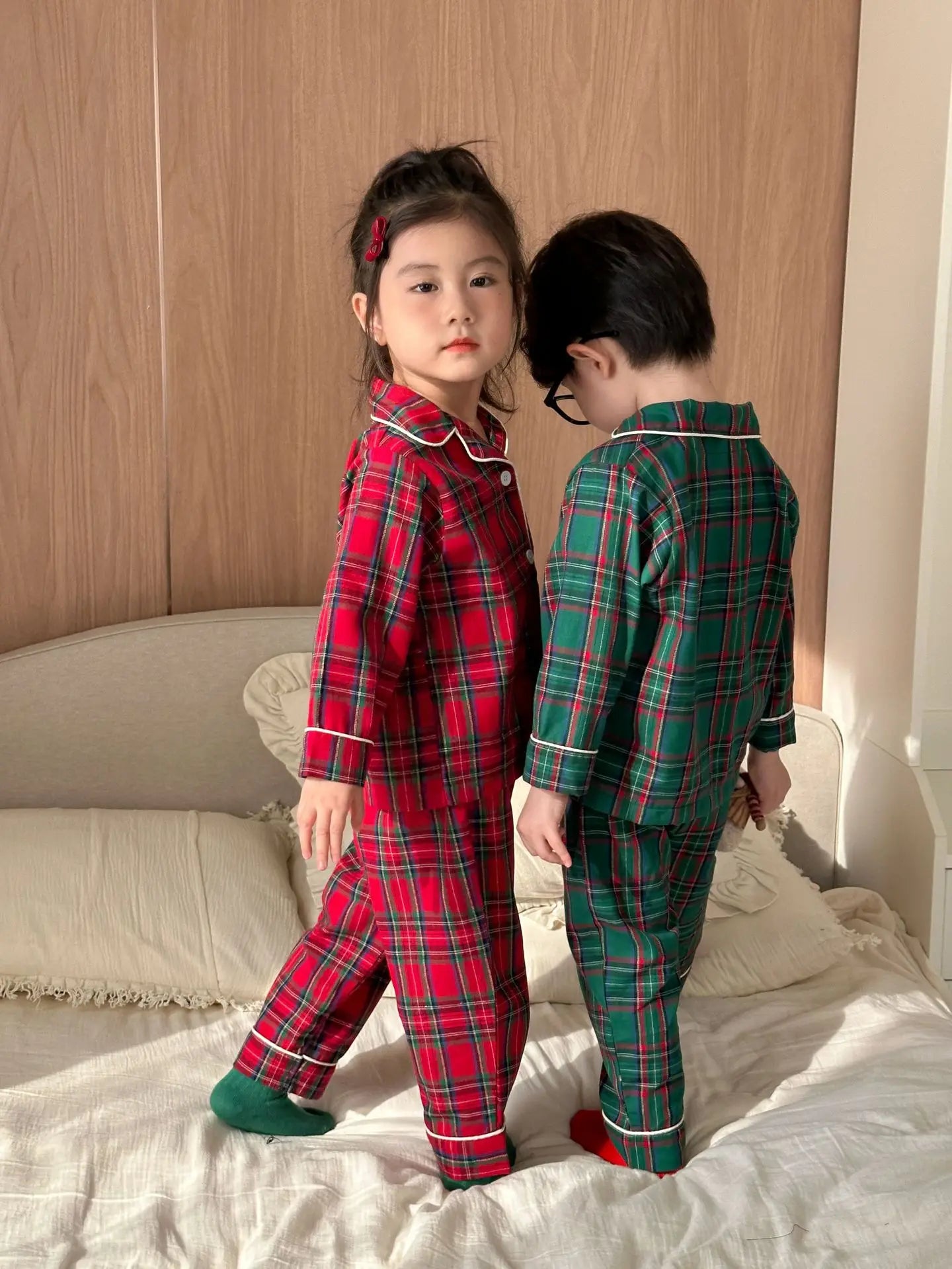 2025 New Christmas Children's Pajama Sets Plaid Print Clothing Set Button Full Sleeve 2 Pcs Suit Homewear Thin Pyjamas Xmas Look