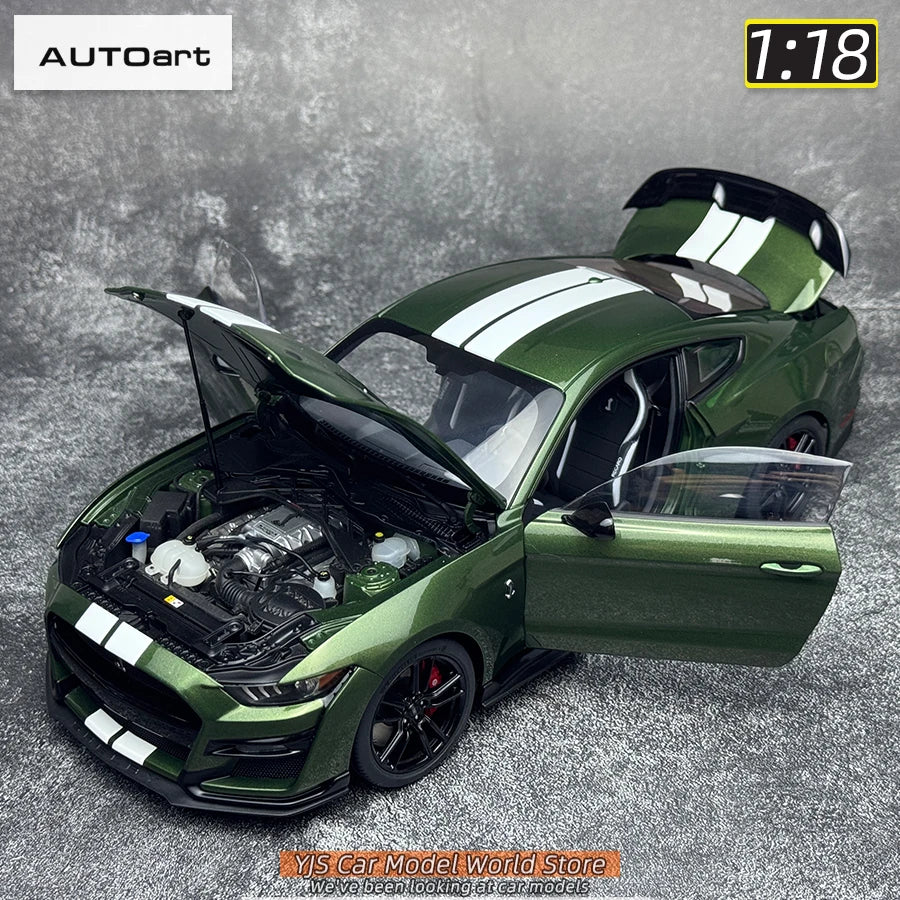 AUTOART New 1/18 scale Ford Mustang Shelby GT500 WHITE SILVER  Sports car model Static display Collection Holiday gift 73097