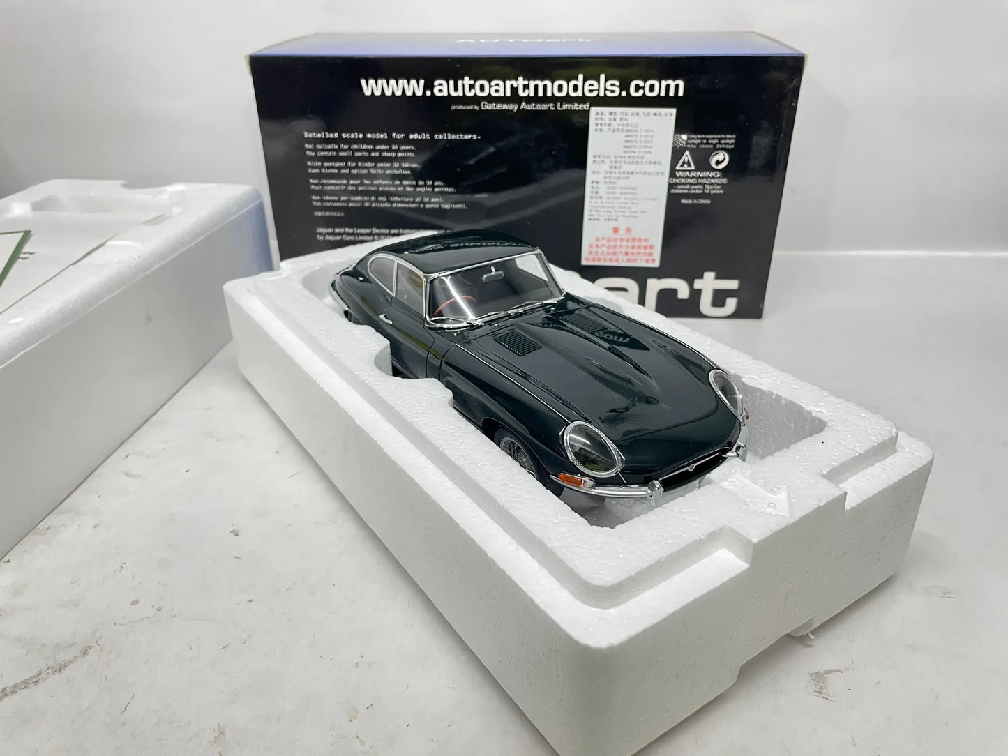 Autoart 1:18 E-Type Coupe Green Simulation Limited Edition All Open Alloy Metal Static Car Model Toy Gift