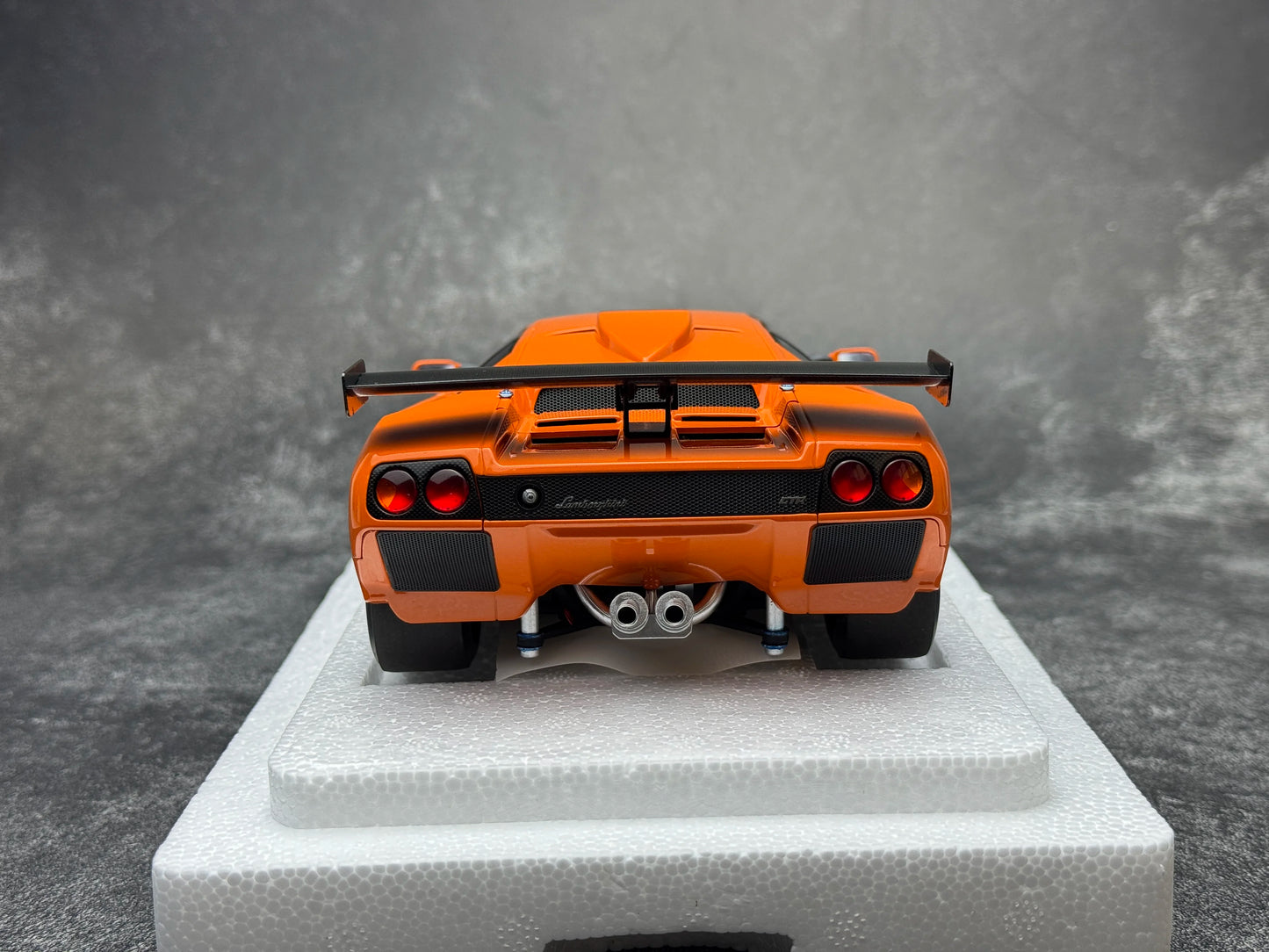 AUTOart 1/18  DIABLO GTR ABS Car Model Of Holiday Gifts Company Gifts