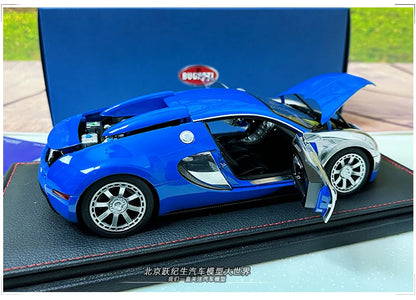 AUTOART 1:18 Bugatti  Veyron Sports car alloy car model plated interphase  Personal collection gift Compan