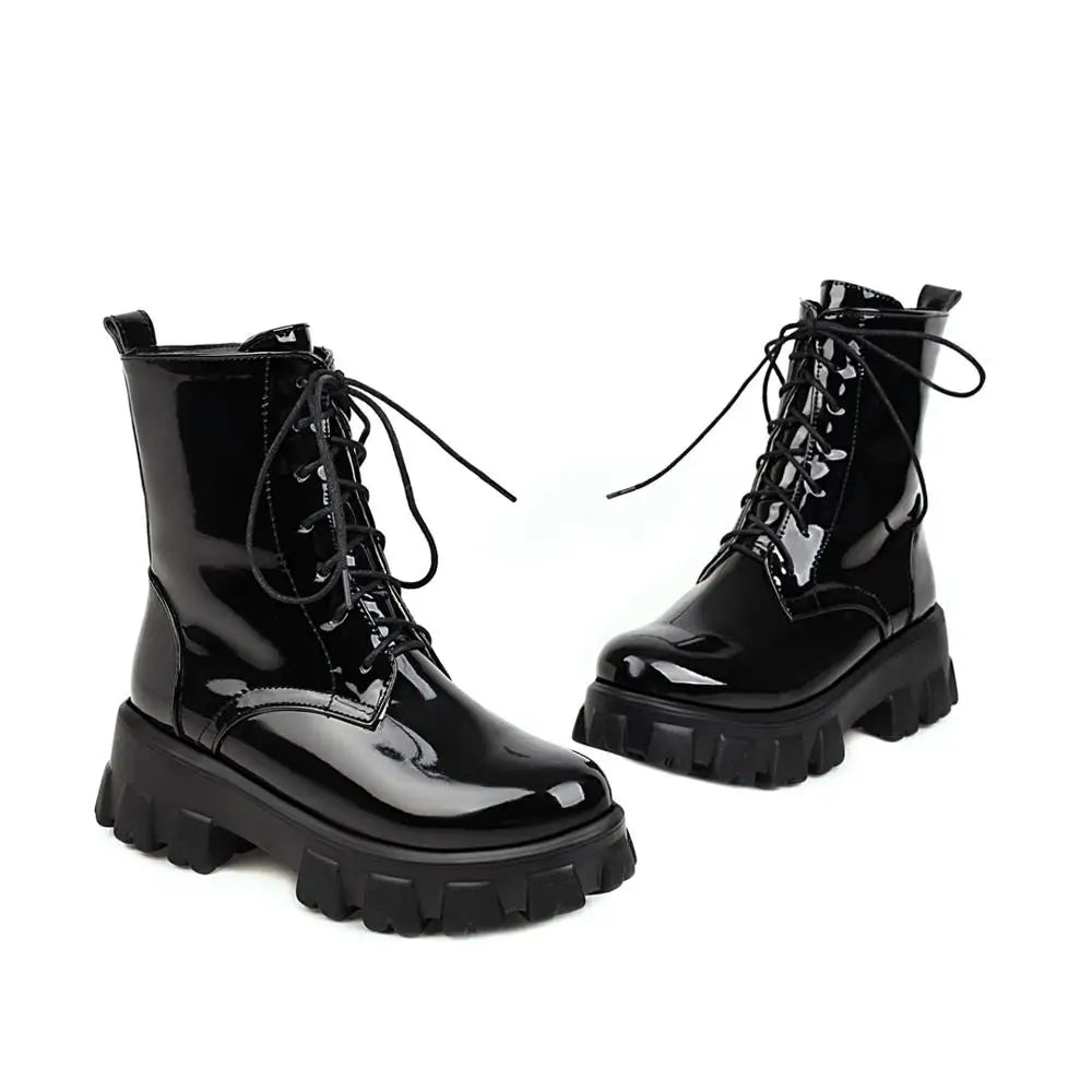 High End Women Boot Fashion Patent Leather Ankle Boots Exquisite Lace Platform Boots for Woman Luxury Designer Shoes Botas Mujer