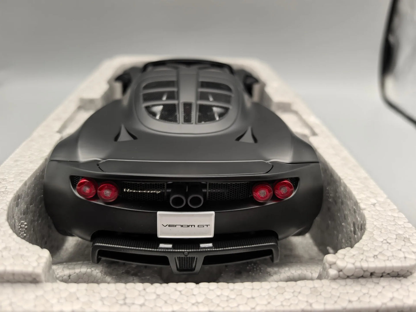 Autoart 1:18 HENNESSEY VENOM GT Simulation Limited Edition All Open Alloy Metal Static Car Model Toy Gift