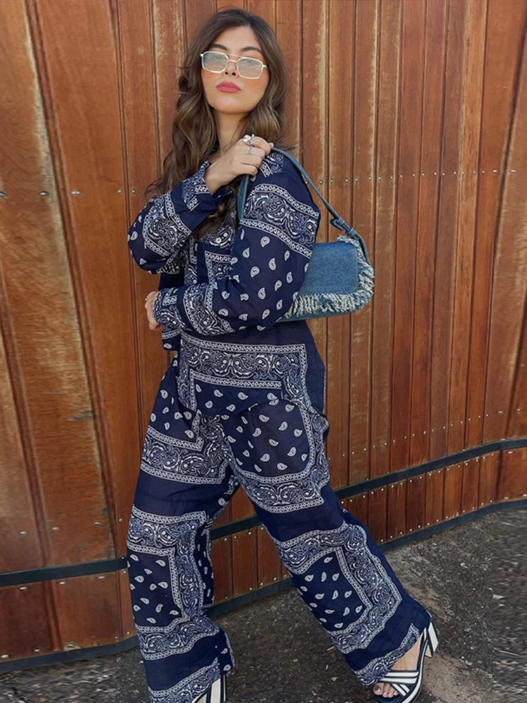 Women's Bandana Print Two Piece Set Boho Long Sleeve Shirt & Wide Leg Pants Matching Outfits for Beach Vacation Streetwear 2026
