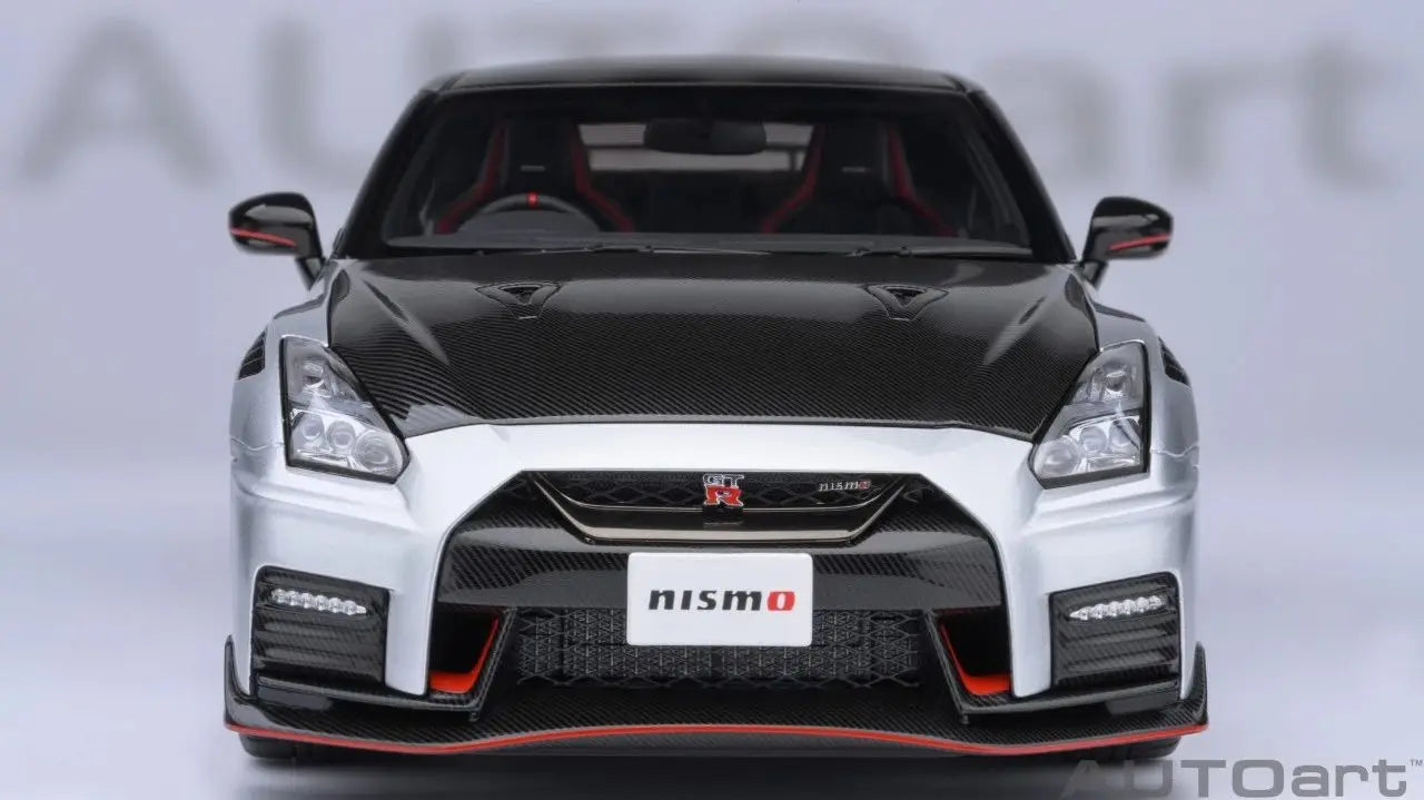 AUTOart 1:18 FOR Nissan GT-R35 NISMO 2022 SPECIAL EDITION Sports car model Car model Holiday gift Static ornament