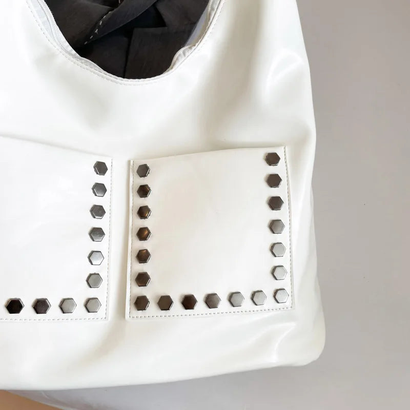 Retro Rivet Ladies Underarm Bag Fashion Girls Trend PU Leather Shoulder Bag Simple Design Style Large Capacity Women's Tote Bag