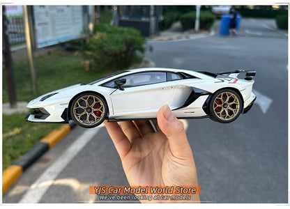 AUTOART 1/18 Lamborghini Aventador SVJ Car Model