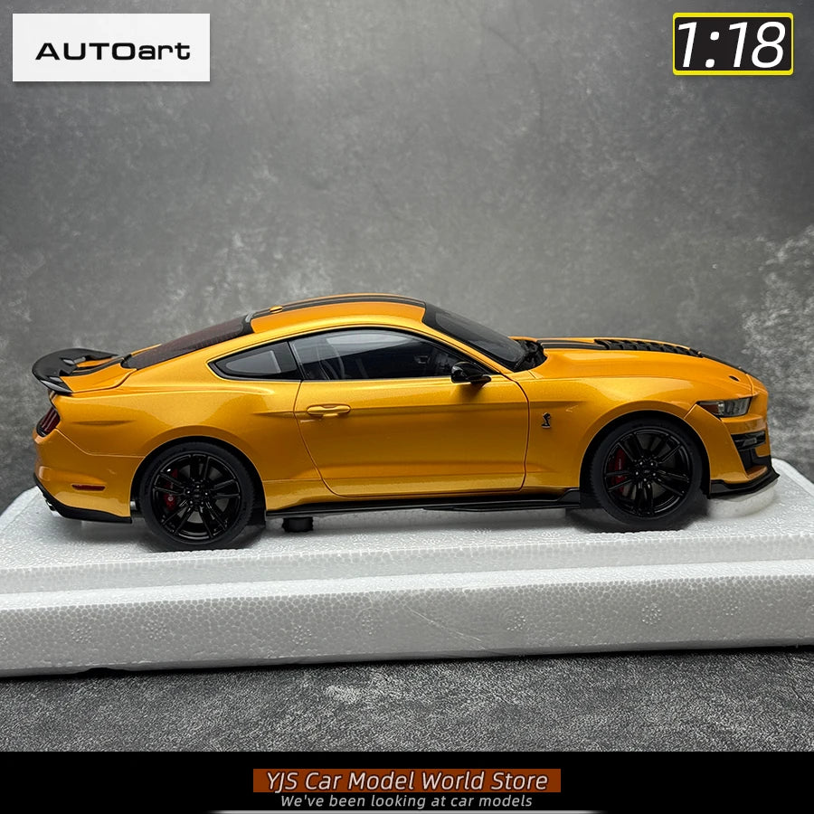 AUTOART New 1/18 scale Ford Mustang Shelby GT500 WHITE SILVER  Sports car model Static display Collection Holiday gift 73097