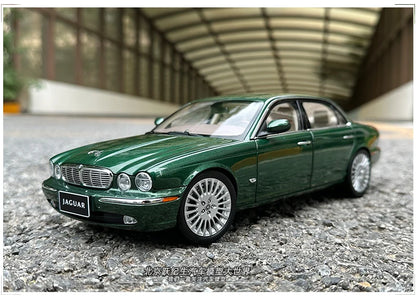 Almost Real AR 1/18 Jaguar XJ6 X350 Car models give gifts to friends Adult toys Birthday gifts to friends Company show metal