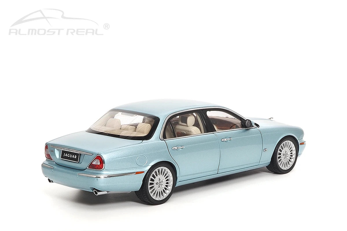 Almost Real AR 1/18 Jaguar XJ6 X350 Car models give gifts to friends Adult toys Birthday gifts to friends Company show metal