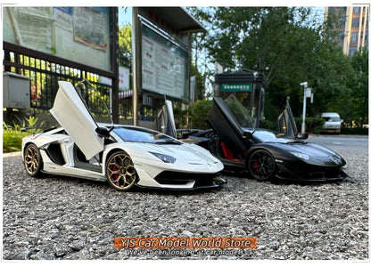 AUTOART 1/18 Lamborghini Aventador SVJ Car Model