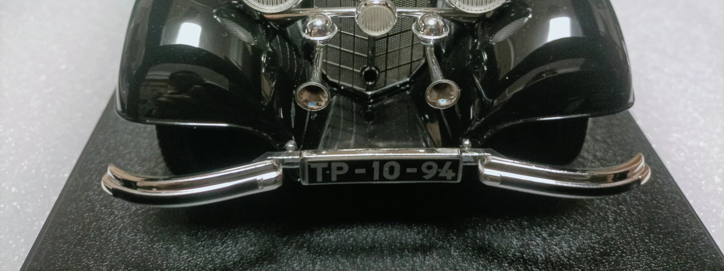 Cult 1:18 540K B 1936 Vintage Car Simulation Limited Edition Resin Metal Static Car Model Toy Gift