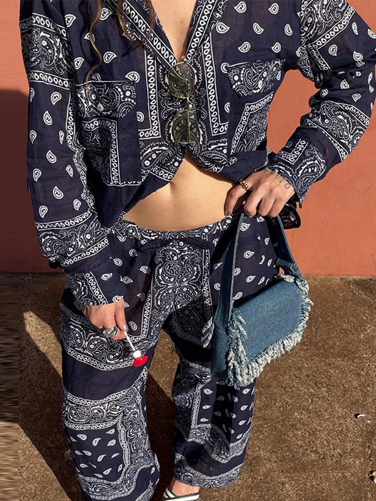 Women's Bandana Print Two Piece Set Boho Long Sleeve Shirt & Wide Leg Pants Matching Outfits for Beach Vacation Streetwear 2026