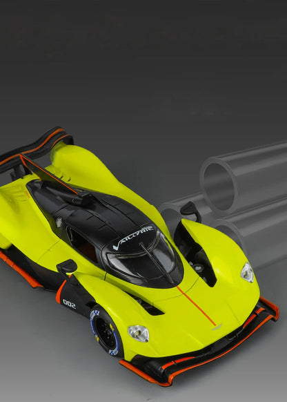Aston Martin Valkyrie AMR PRO 1:24 Alloy Car Model Sound and Light Pull Back Toy Collectibles Gift