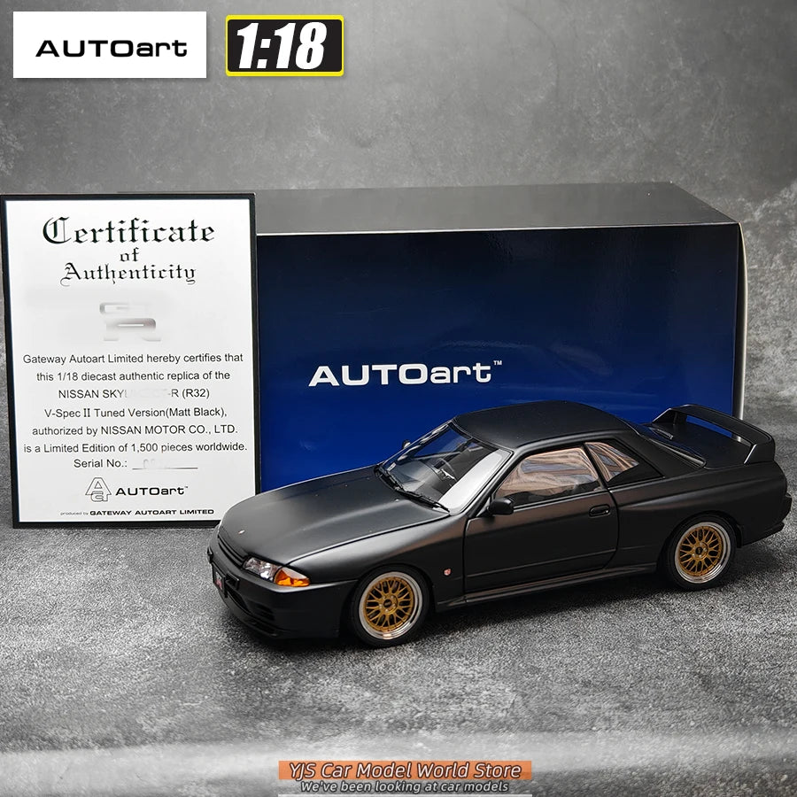 AUTOART 1/18 Nissan R32 V-SPEC II TUNED VERSION  Car model  Send to a friend  Personal collection Static ornamen