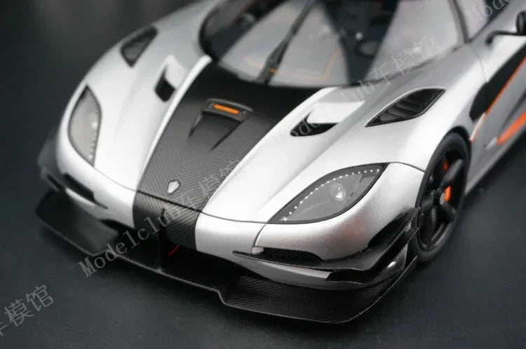 Autoart 1:18 One1 Simulation Limited Edition All Open Alloy Metal Static Car Model Toy Gift