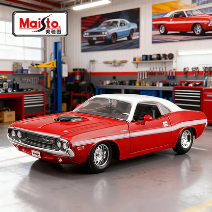 Maisto 1:24 Dodge Challenger R/T Coupe 1970 Alloy Car Diecasts & Toy Vehicles Car Model Miniature Scale Model