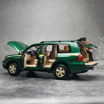 Car diecast model 1/18 LAND CRUISER 200 Green model static display holiday gift collection