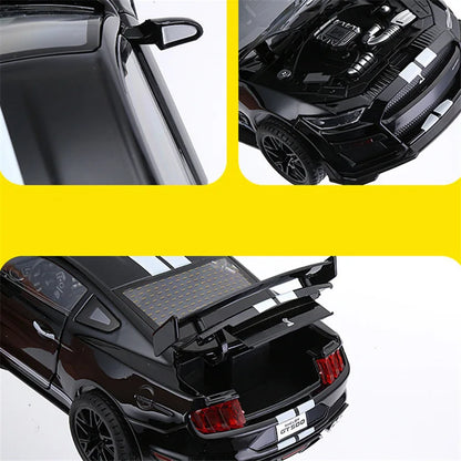 Ford Mustang Shelby GT500  1:18 Alloy Sports Car Model Diecast Metal Racing Car Vehicles Model Sound and Light Toy Gift