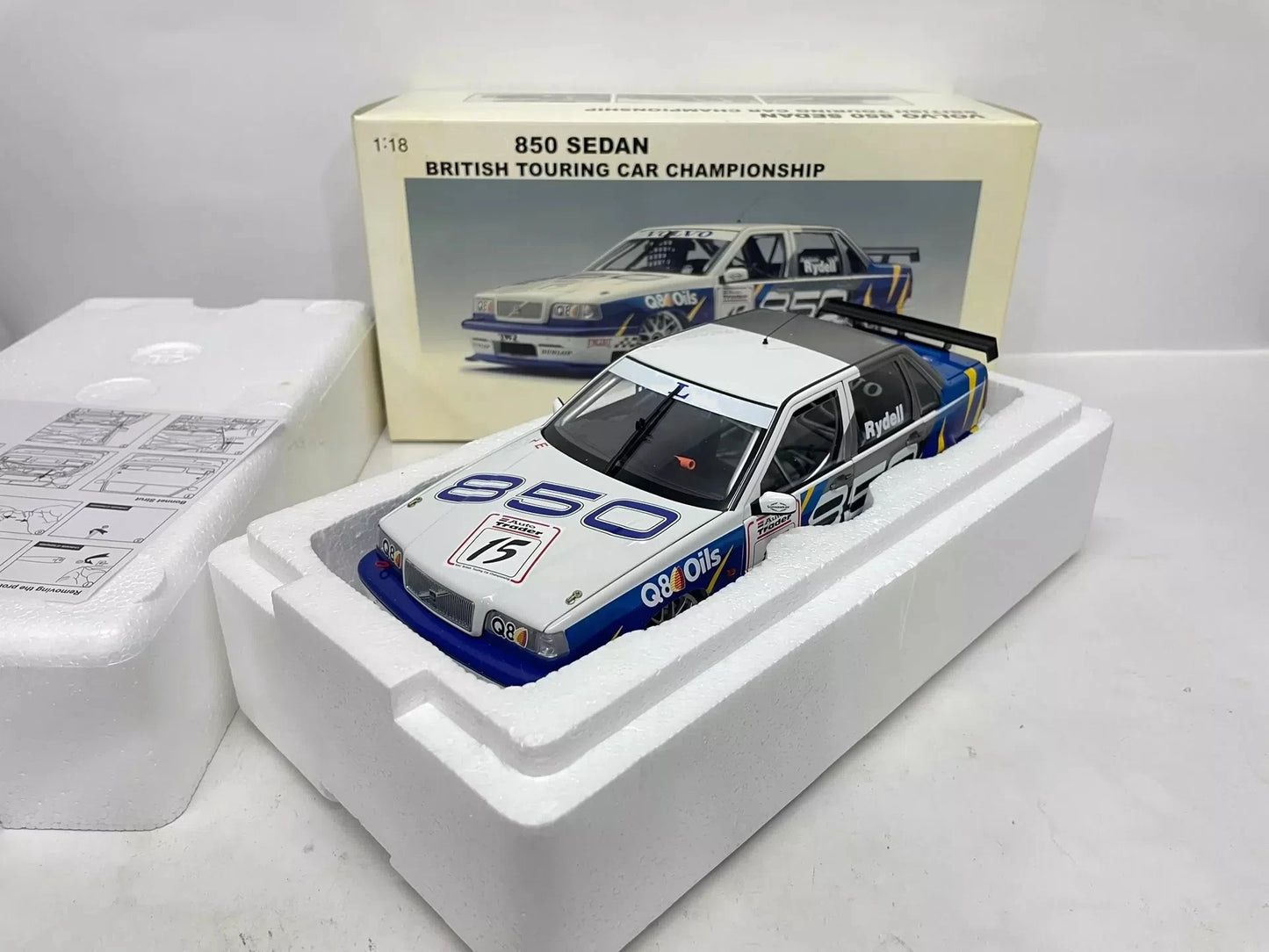 Autoart 1:18 850 Sedan BTCC #15 Simulation Limited Edition All Open Alloy Metal Static Car Model Toy Gift