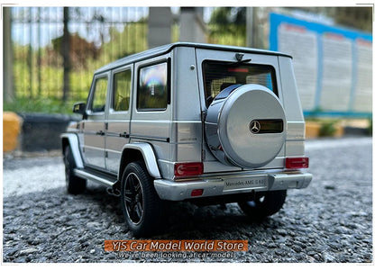 AUTOART 1:18 G63 2017 Car model SUV  Personal collection of holiday gifts