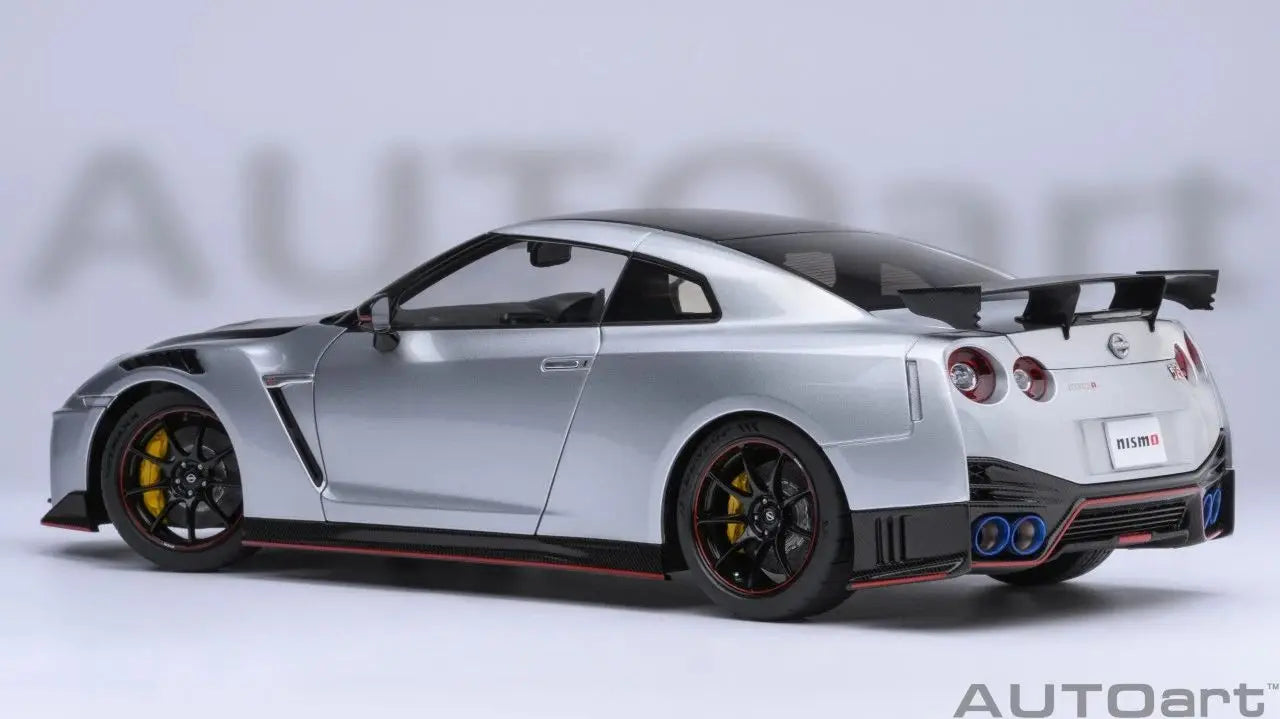 AUTOart 1:18 FOR Nissan GT-R35 NISMO 2022 SPECIAL EDITION Sports car model Car model Holiday gift Static ornament