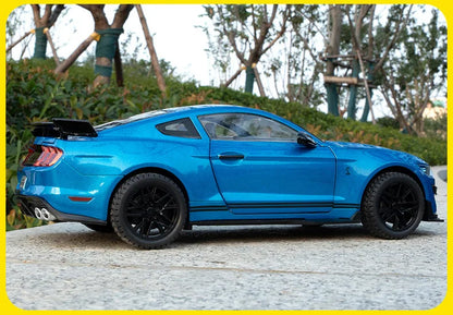 Ford Mustang Shelby GT500  1:18 Alloy Sports Car Model Diecast Metal Racing Car Vehicles Model Sound and Light Toy Gift
