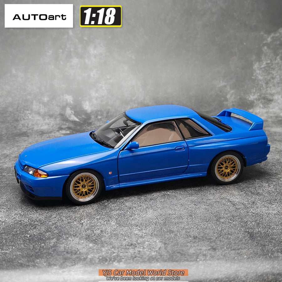 AUTOART 1/18 Nissan R32 V-SPEC II TUNED VERSION  Car model  Send to a friend  Personal collection Static ornamen