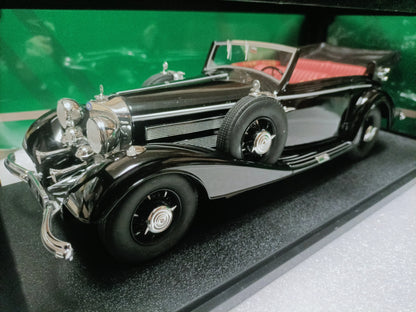 Cult 1:18 540K B 1936 Vintage Car Simulation Limited Edition Resin Metal Static Car Model Toy Gift