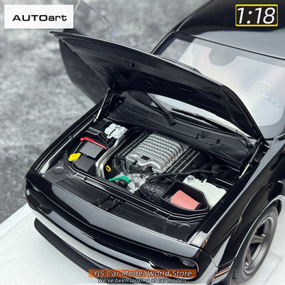 AUTOart 1/18 Dodge Challenger SRT 2023 Hellcat Widebody 2018 Car model Static model sports car birthday gift