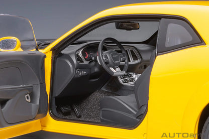 AUTOart 1/18 Dodge Challenger SRT 2023 Hellcat Widebody 2018 Car model Static model sports car birthday gift
