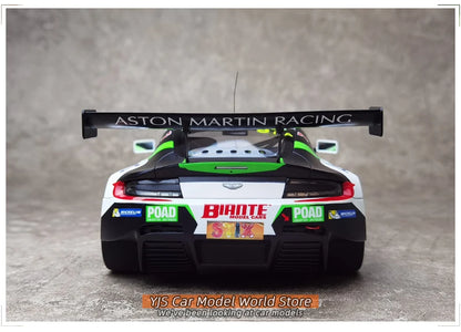 AUTOART Edition 1/18 Aston Martin VANTAGE V12 BATHURST 12HOUR #97 2015 Racing Car Model