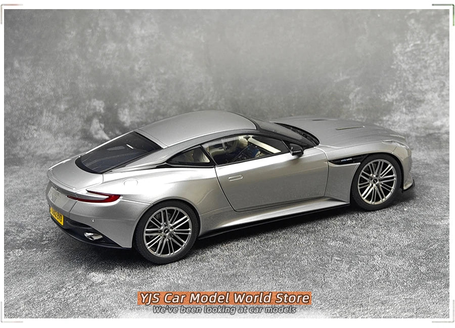 Xiao Guang 1/18 Aston Martin DB12 Car Model