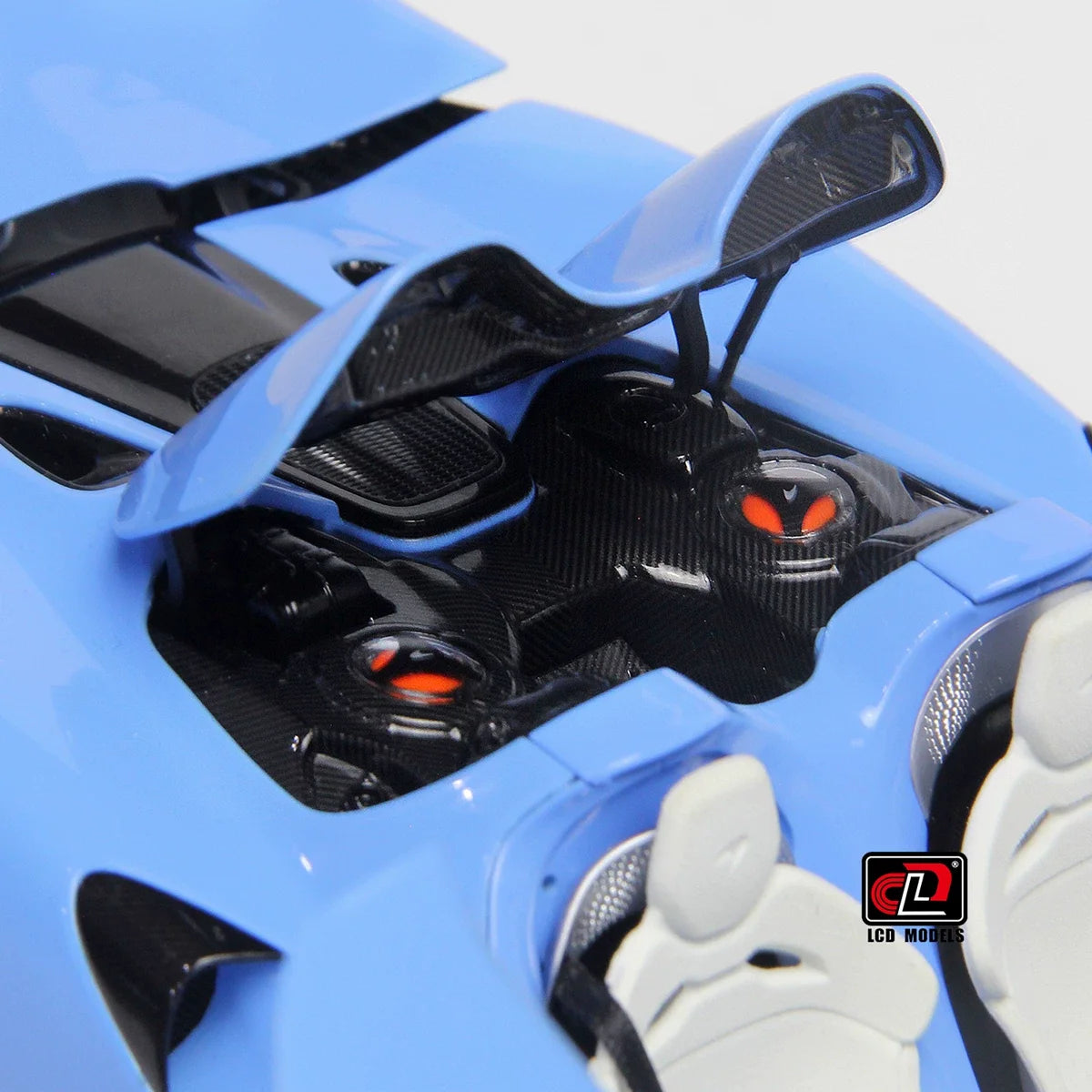 LCD Diecast car model 1:18 McLaren ELVA car model metal static display collection