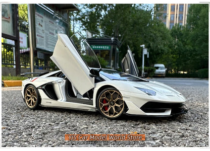 AUTOART 1/18 Lamborghini Aventador SVJ Car Model