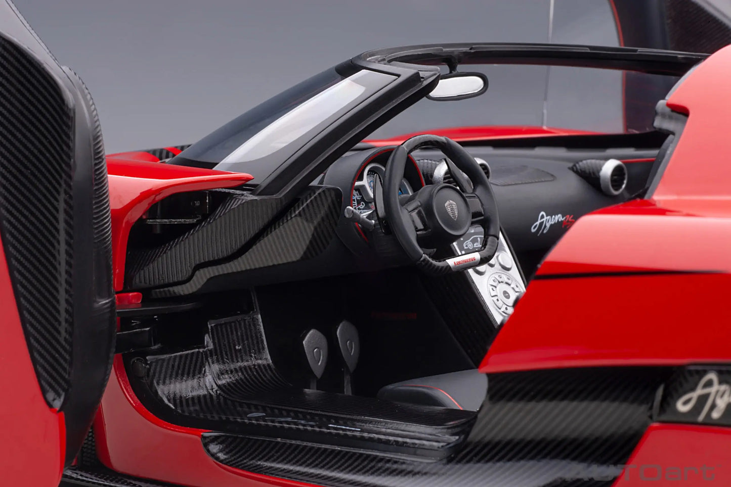 Autoart model 1/18 Scale New KOENIGSEGG AGERA RS car model Static Decorative Items Gift Collection
