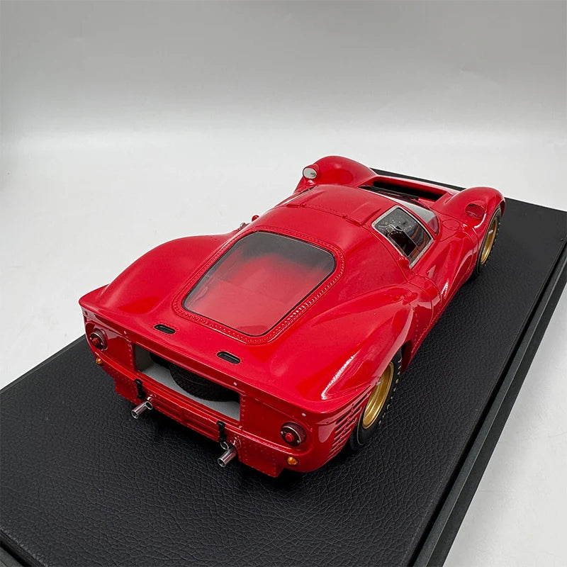 Top 1:18 Scale 330P4 1967 Sports Car Simulation Resin Car Model Toy Adult Fans Collection Gift Display Souvenir