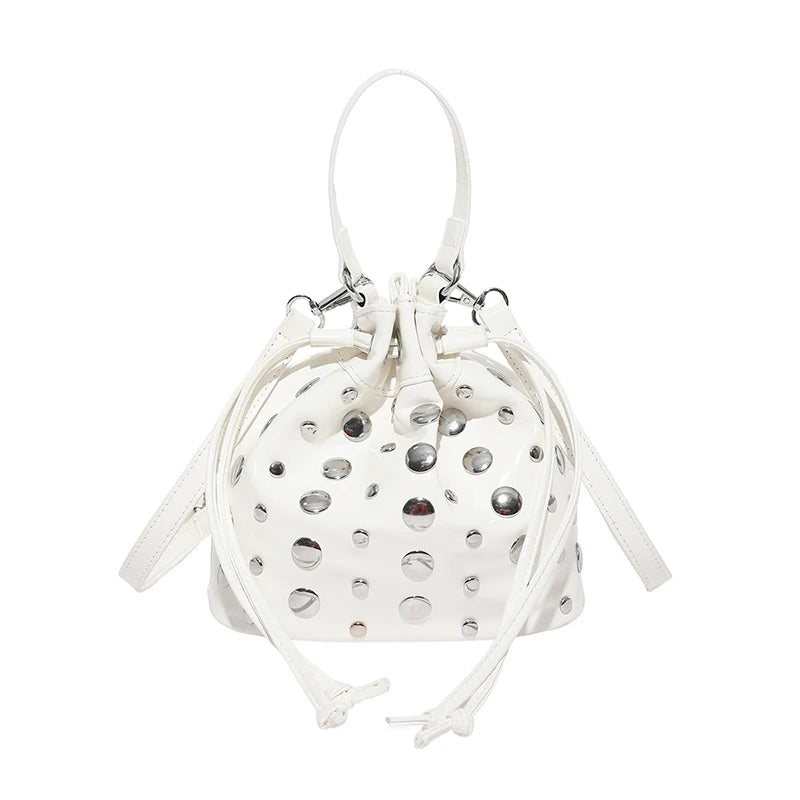 New Solid PU Bucket Design Personality Retro Shoulder & Crossbody Bags 2026 Fashion Exquisite Rivets Stylish Handbags for Women