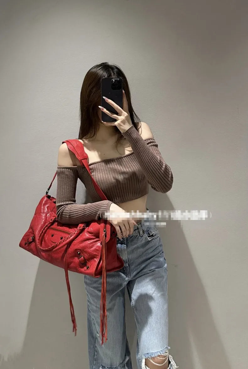 Paris Rivet Locomotive Bag ins Spice Girl Bag French Premium Sense Retro Trendy Portable Pillow Bag One Shoulder Crossbody Bag