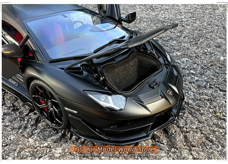 AUTOART 1/18 Lamborghini Aventador SVJ Car Model